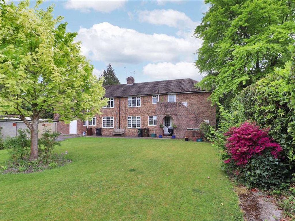 2 bed flat for sale in Broadwater Down, Tunbridge Wells, Kent TN2 Zoopla