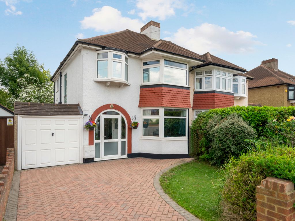 3 bed semidetached house for sale in Oxford Crescent, New Malden KT3