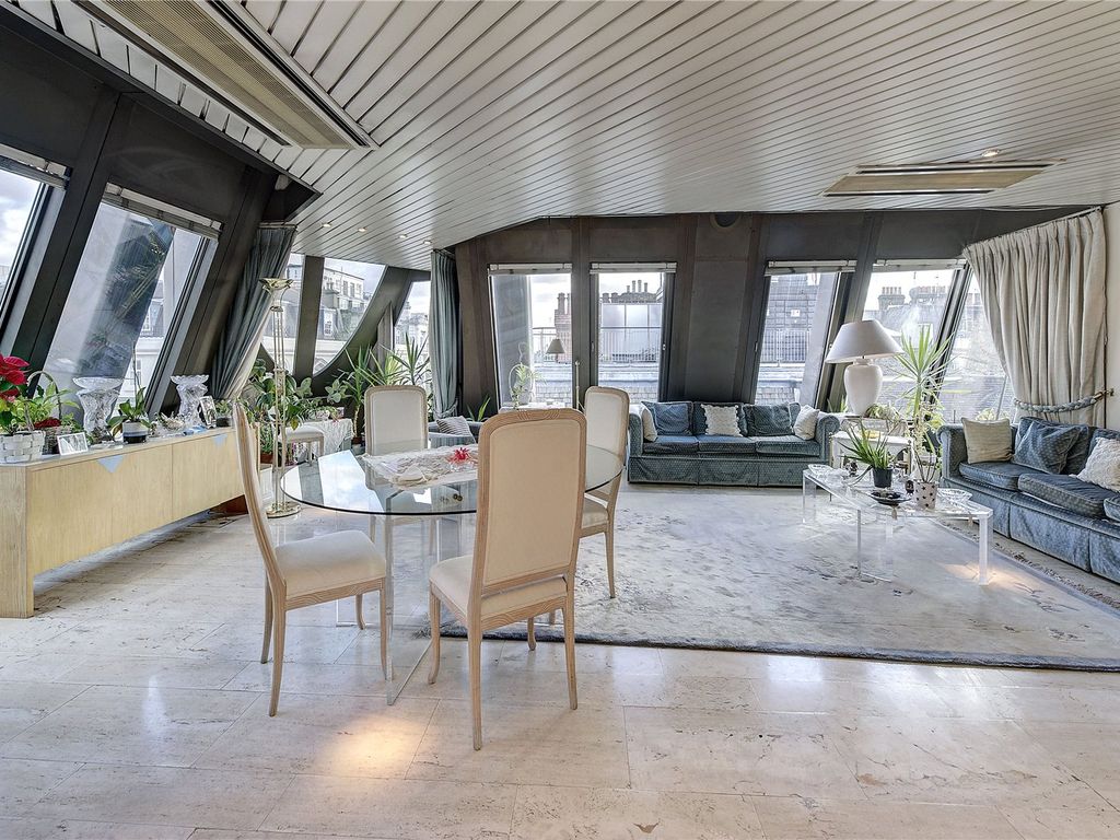 4 bed flat for sale in St James's Street, St James's, London SW1A, £