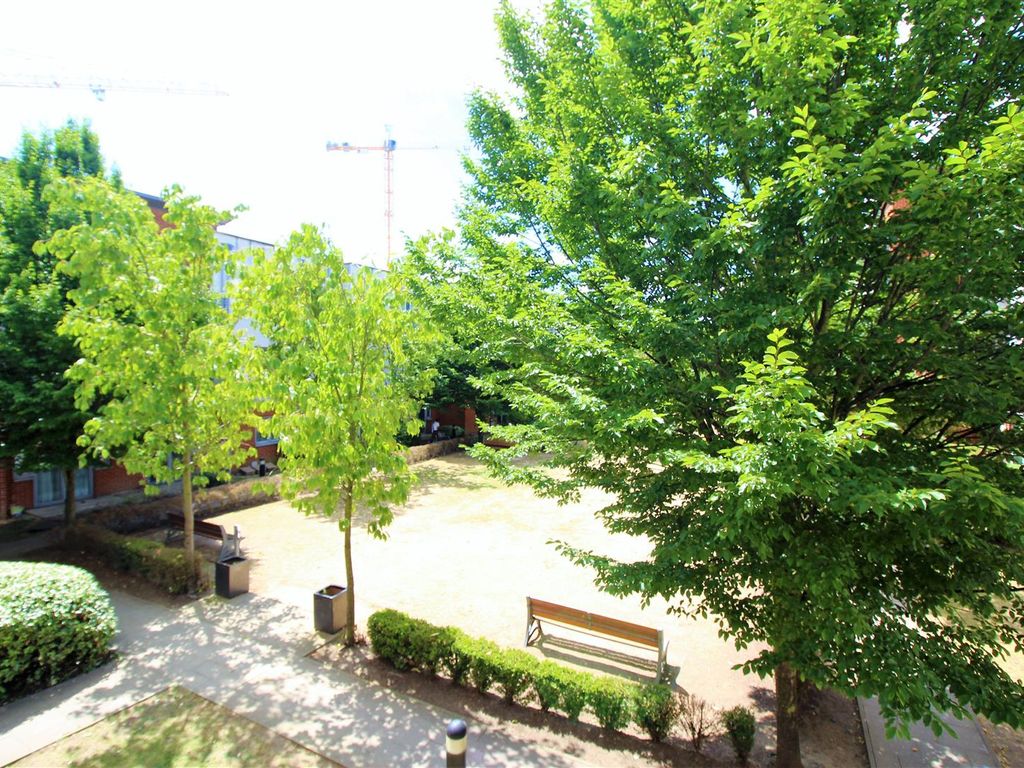 Hawker Place, London E17