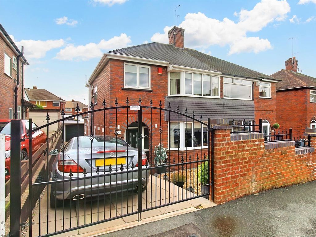 3 bed semidetached house for sale in Haven Avenue, Sneyd Green, Stoke