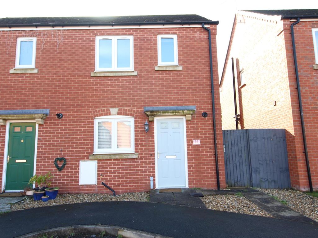 2 bed end terrace house to rent in Henry Robertson Drive, Gobowen