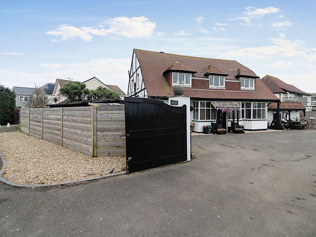 9 bed detached house for sale in South Strand, East Preston BN16 Zoopla