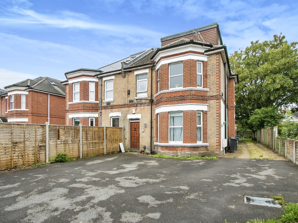 3 bed for sale in Ophir Gardens, Bournemouth BH8, £280,000 Zoopla