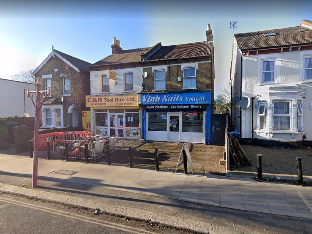 Commercial property for sale in Hertford Road, Enfield, Middlesex EN3