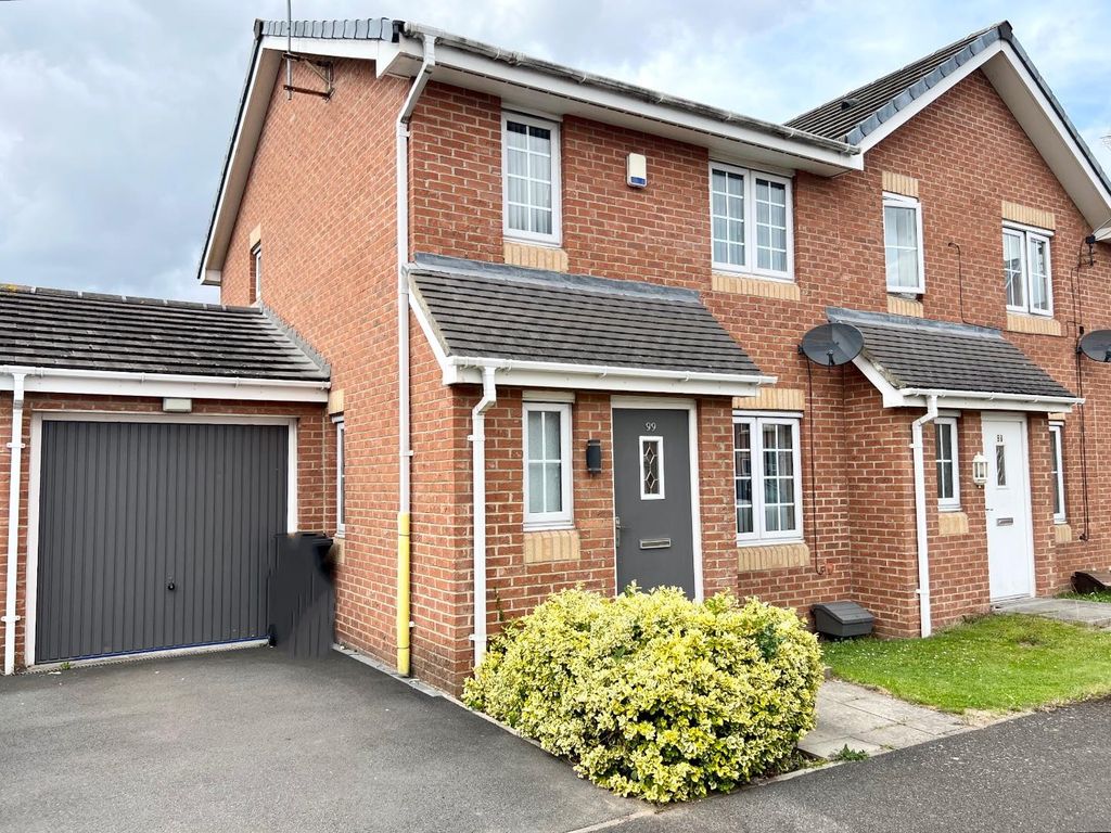 3 bed end terrace house for sale in Clough Close, Middlesbrough TS5, £