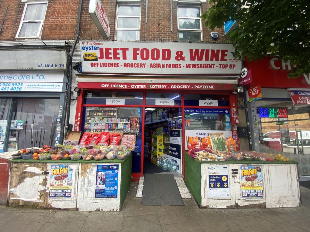 7 bed terraced house for sale in The Green, Southall UB2, £1,000,000