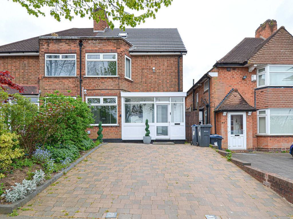 4 bed semidetached house for sale in Lewis Road, Birmingham, West