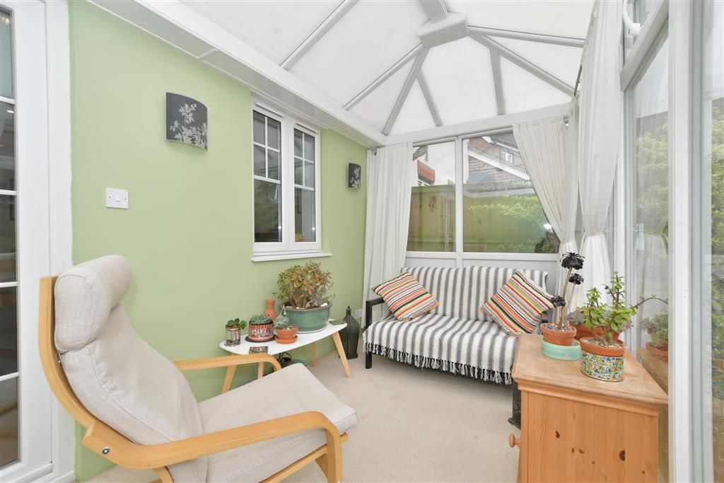 4 bed town house for sale in Hazel Road, Angmering, West Sussex BN16 Zoopla