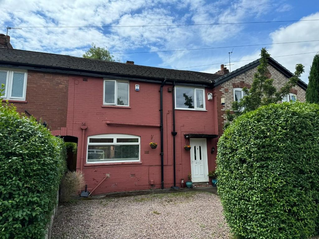 3 bed property for sale in Hallows Avenue, Chorlton Cum Hardy