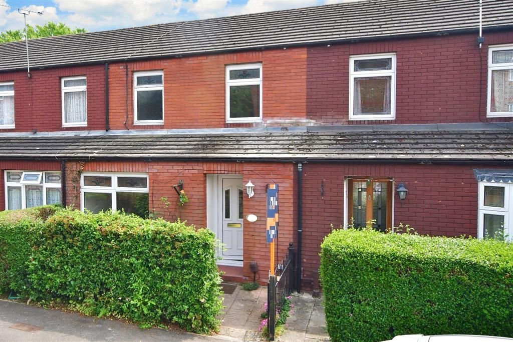3 bed terraced house for sale in Clayburn Circle, Basildon, Essex SS14 Zoopla