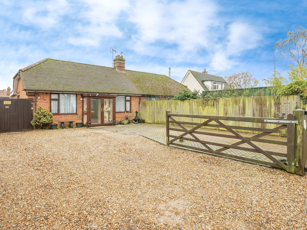 4 bed semidetached bungalow for sale in Wood Dalling Road, Reepham