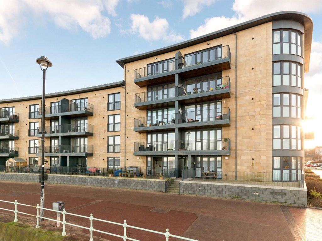 2 bed flat for sale in Flat 2, Bridge Street, Portobello EH15, £360,000
