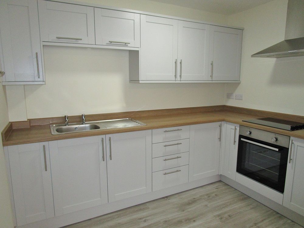 1 bed flat to rent in Somerset House, Davies Street, Ebbw Vale NP23