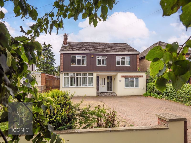 5 bed detached house for sale in Dereham Road, New Costessey, Norwich
