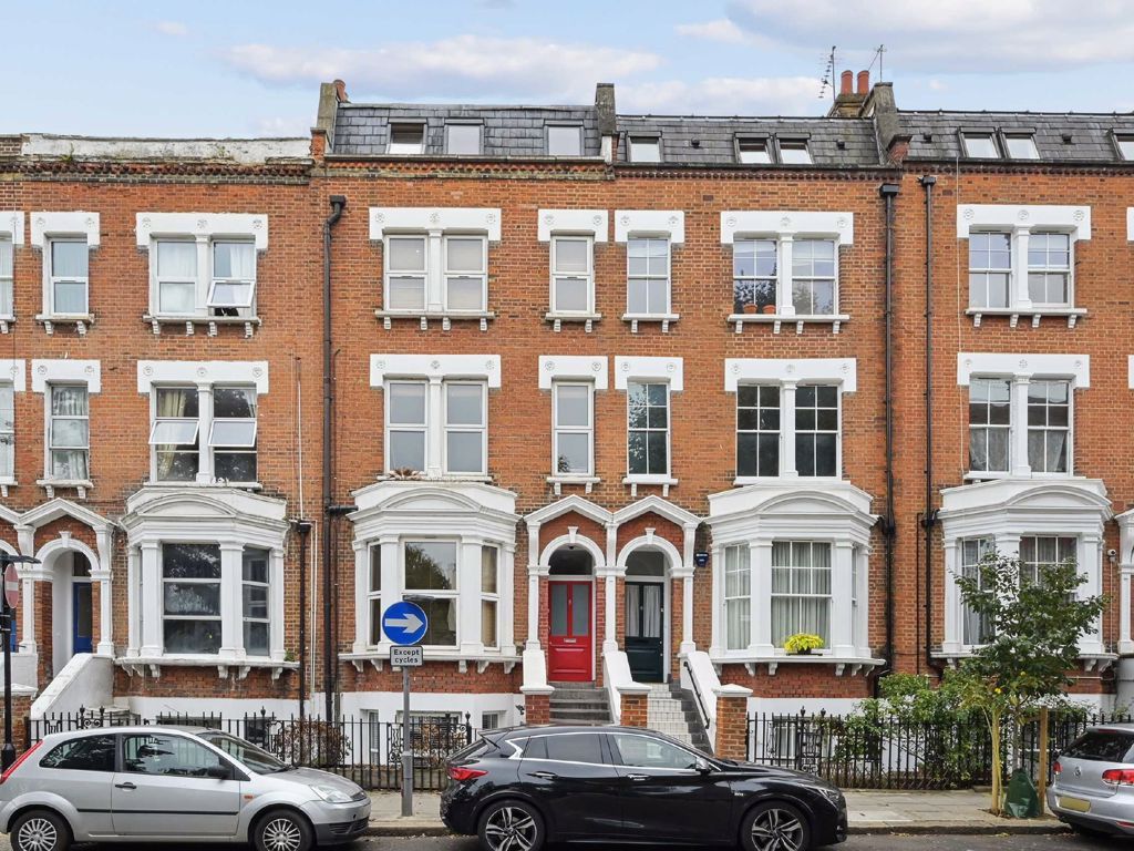 2 bed flat to rent in Messina Avenue, London NW6 Zoopla