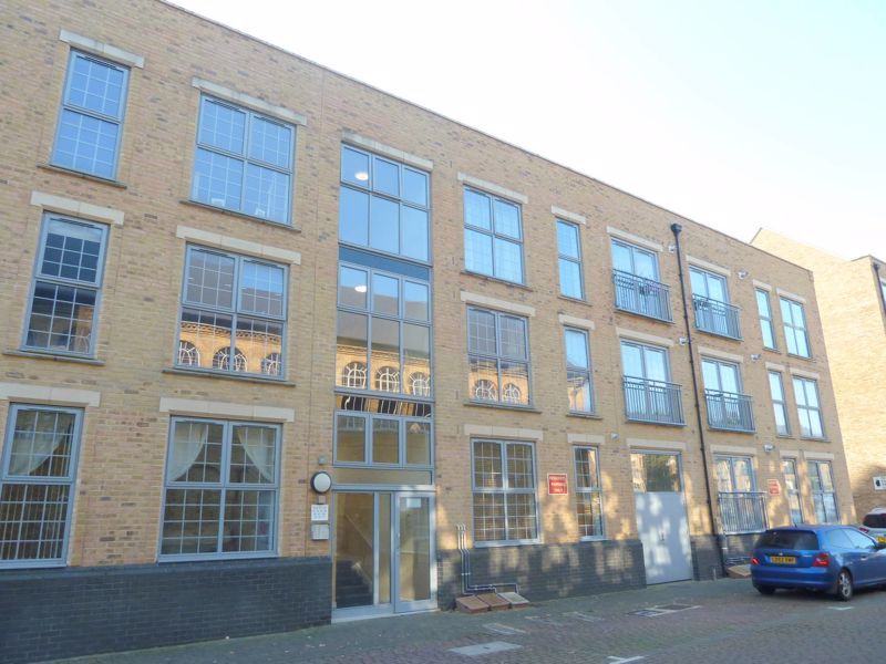 1 bed flat for sale in Esparto Way, South Darenth, Dartford DA4, £