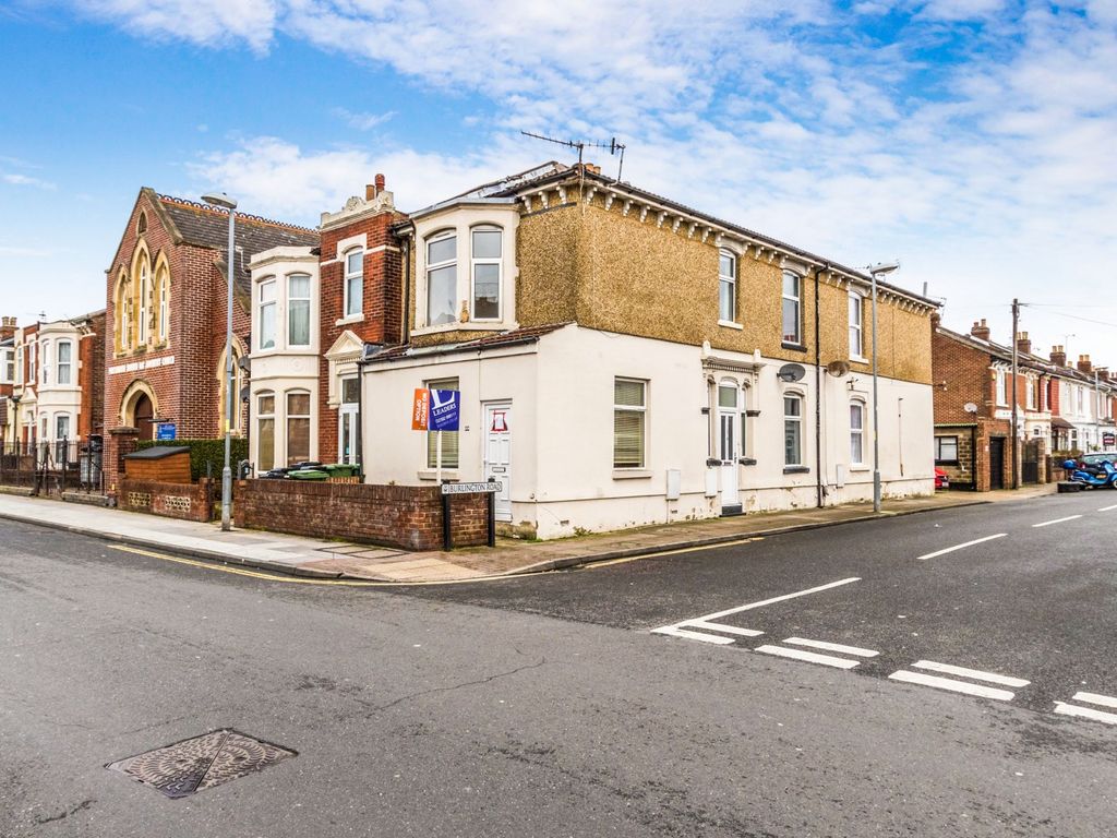 1 bed flat to rent in Chichester Road, Portsmouth PO2, £850 pcm Zoopla