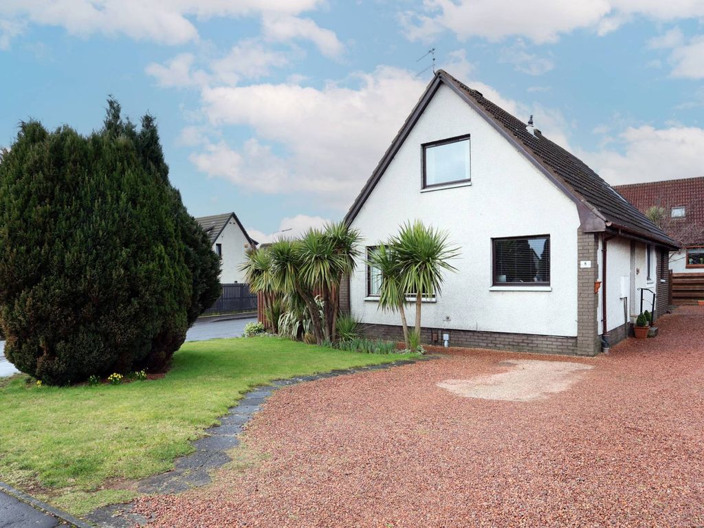 4 bed detached house for sale in Haig Place, Windygates, Leven, Fife