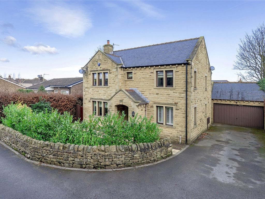 4 bed detached house for sale in Wentworth Close, Menston, Ilkley LS29