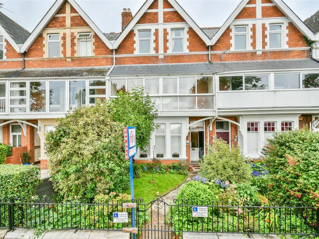 6 bed terraced house for sale in The Parade, Barry CF62, £534,000 Zoopla