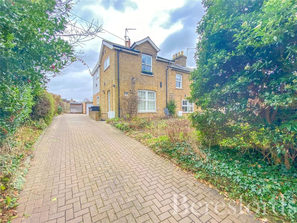 1 bed flat to rent in Barrells Down Road, Stortford CM23, £