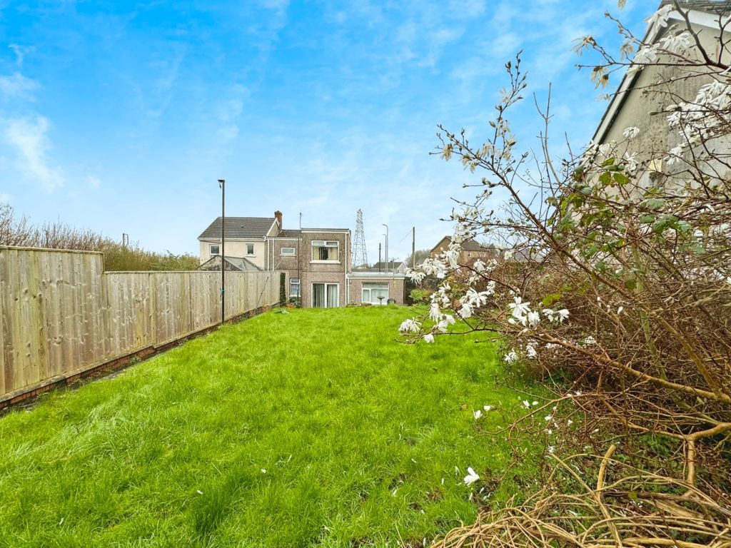 3 bed semidetached house for sale in Heol Y Mynydd, Bryn, Llanelli