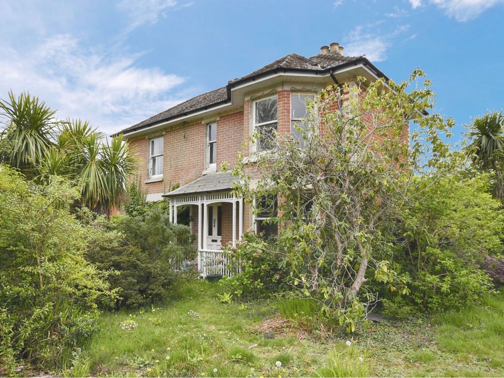 4 bed detached house for sale in Station Road, Alderholt SP6 Zoopla