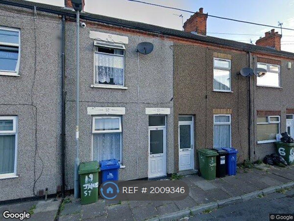 3 bed terraced house to rent in Henry Street, Grimsby DN31, £563 pcm