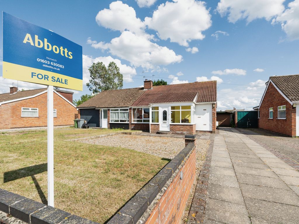 3 bed bungalow for sale in Bernham Road, Norwich, Norfolk NR6, £270,000