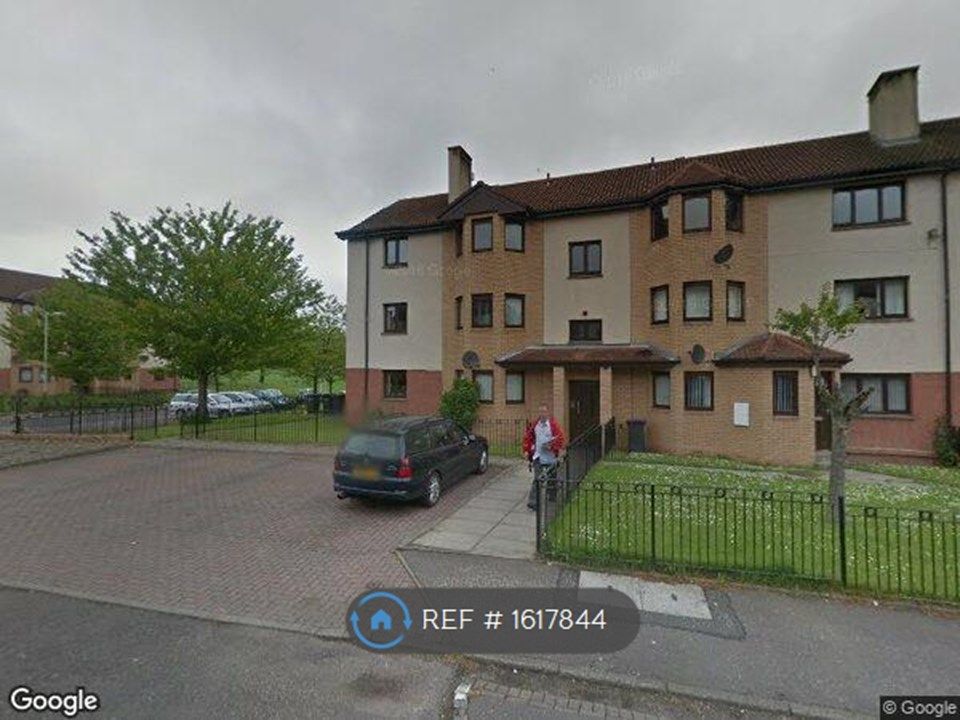 2 bed flat to rent in Grampian Gardens, Dundee DD4 Zoopla