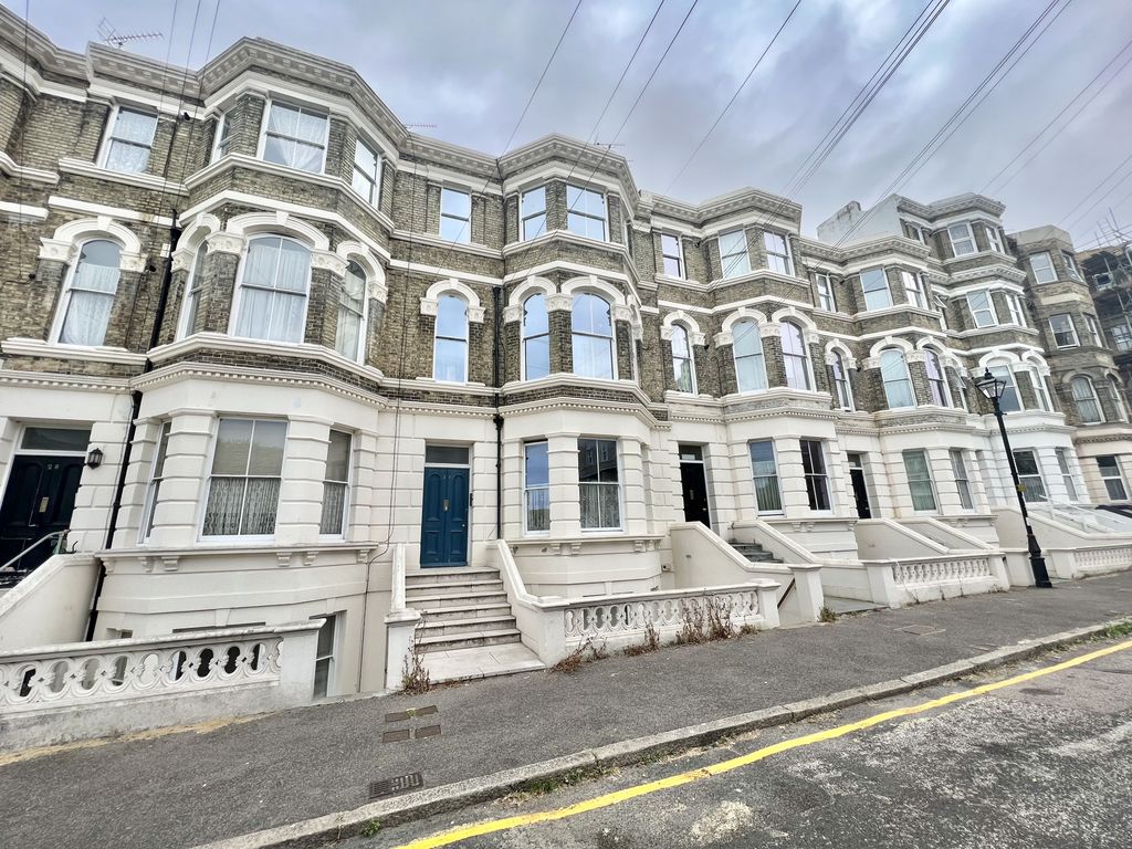 2 bed flat to rent in Dalby Square, Cliftonville, Margate CT9 Zoopla