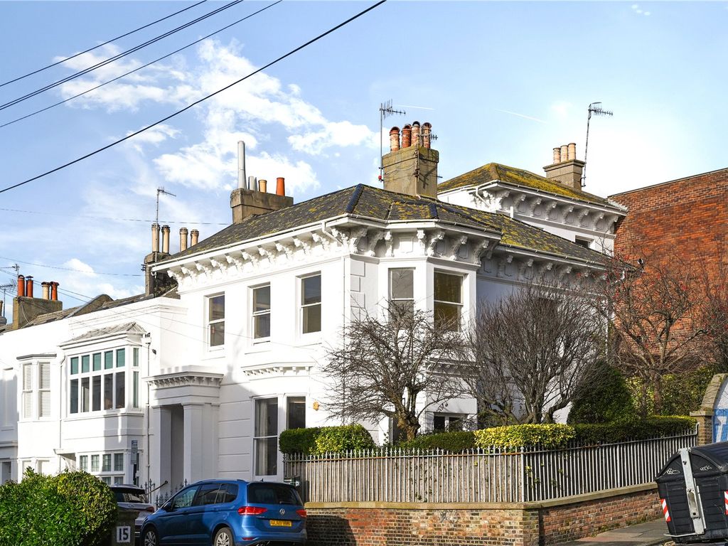 5 bed end terrace house for sale in Abbey Road, Brighton, East Sussex