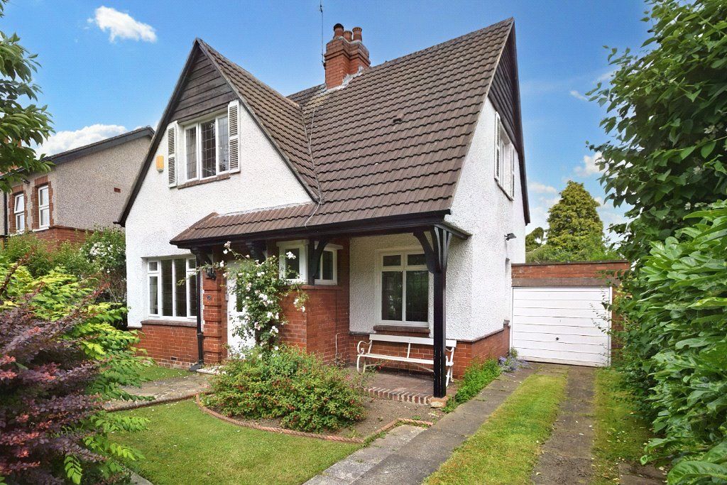 3 bed detached house for sale in Poplar Avenue, Wakefield, West