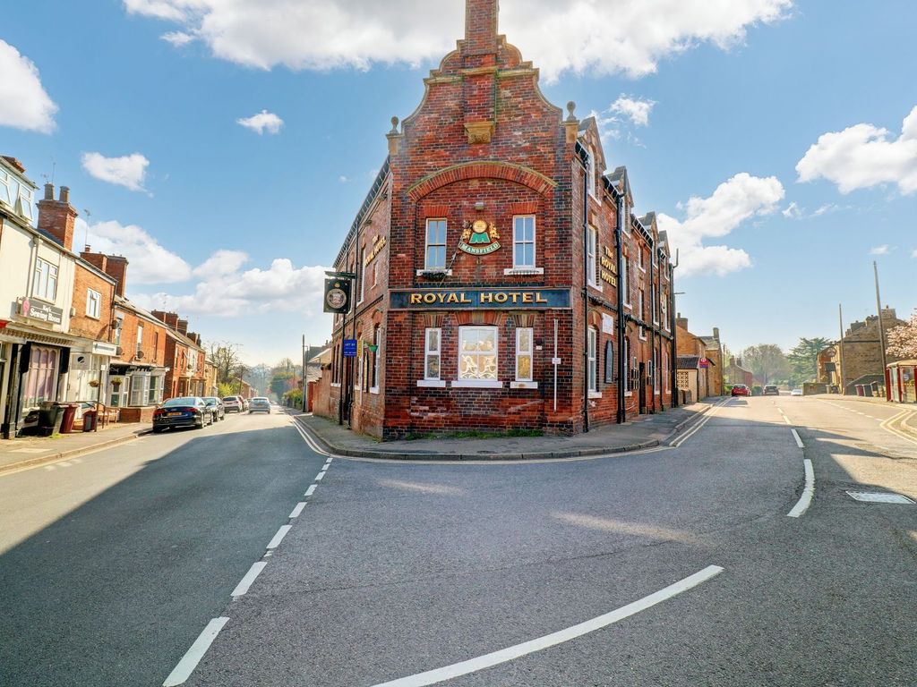 Southgate Zoopla at Vanessa Stevenson blog