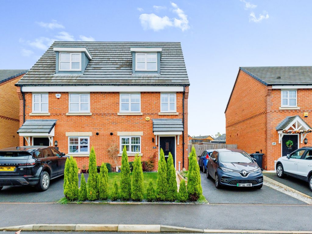3 bed semidetached house for sale in Woodhouses Avenue, Audenshaw