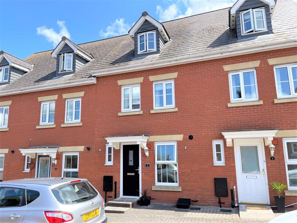 3 bed town house for sale in Crown Way, Kings Heath, Exeter EX2, £