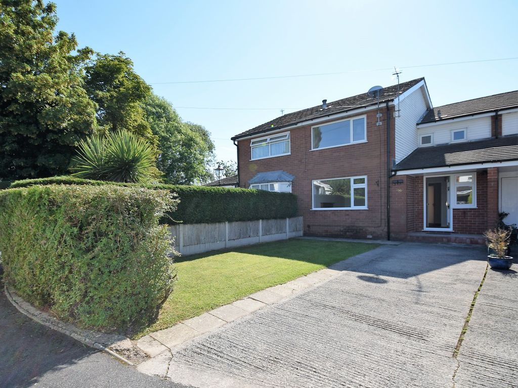 3 bed mews house for sale in Maple Close, Heaviley, Stockport SK2 Zoopla