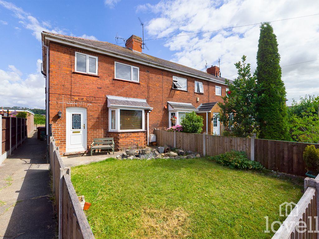 3 bed end terrace house for sale in Andrews Road, South Ferriby DN18