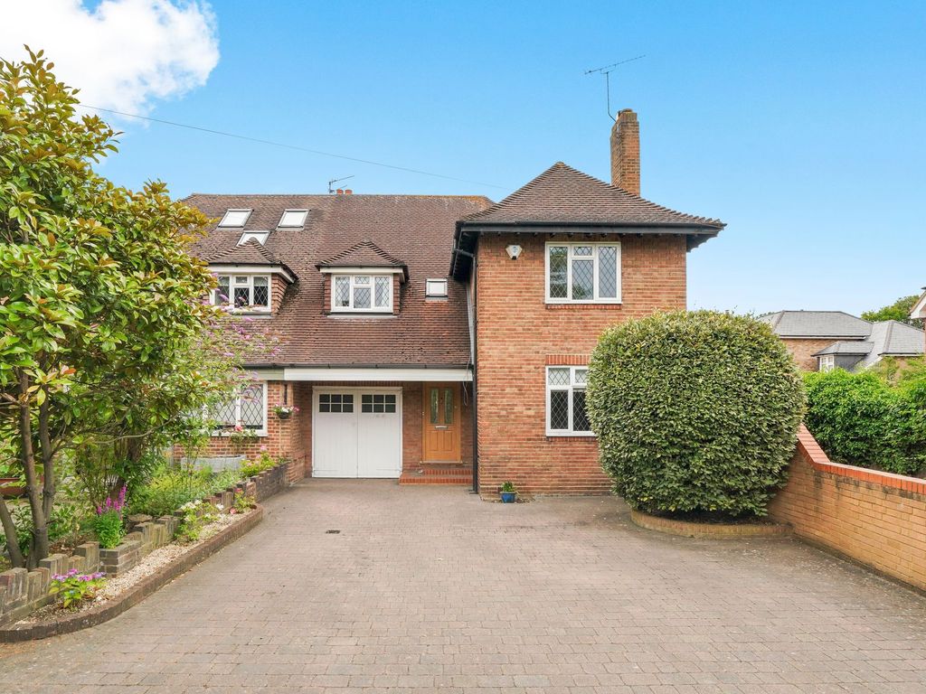 4 bed semidetached house for sale in Manor Road North, Esher KT10 Zoopla