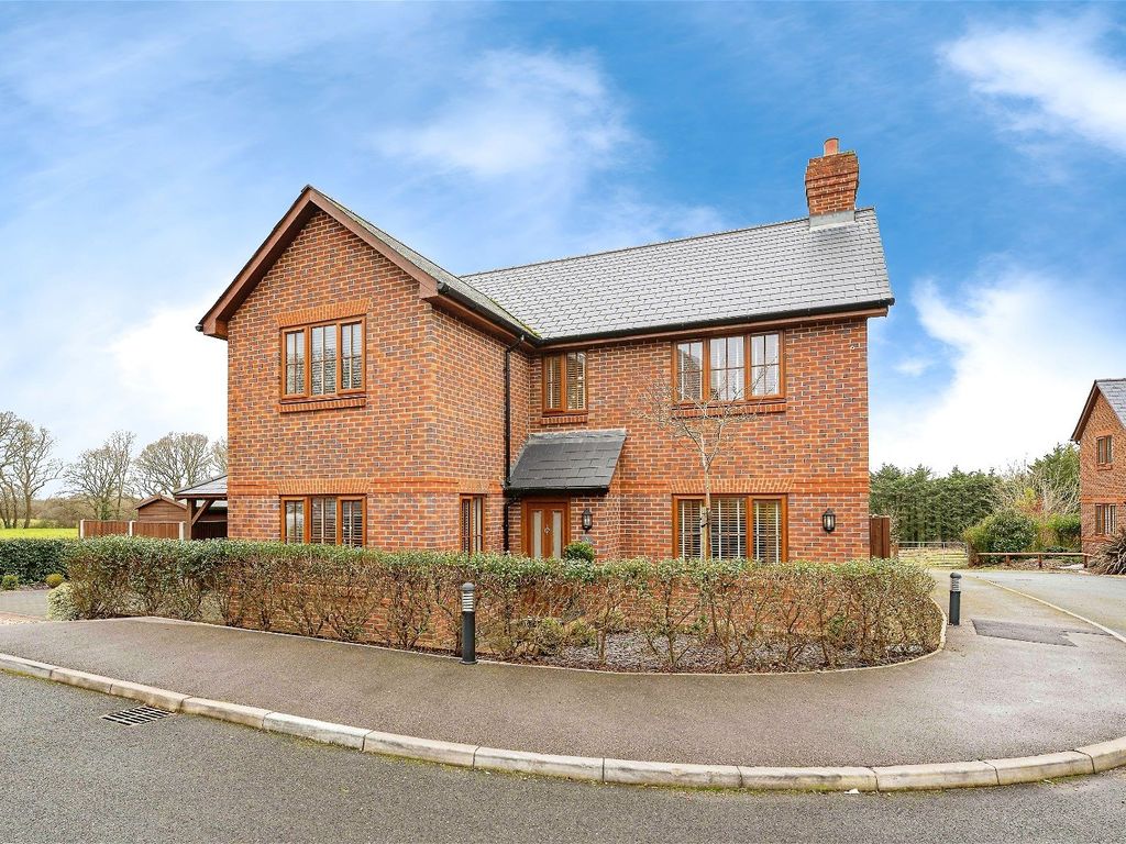 4 bed detached house for sale in Hope Lodge Close, Fareham, Hampshire