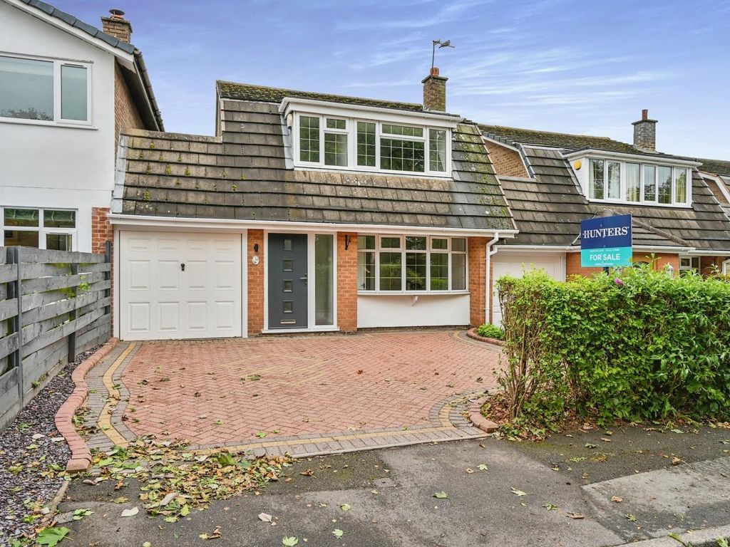 3 bed property for sale in Windsor Close, Burntwood WS7, £275,000 Zoopla