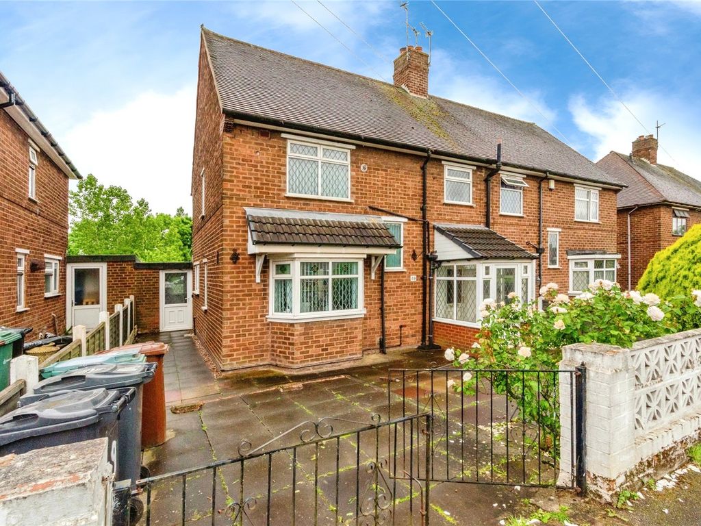 3 bed semidetached house for sale in Morris Avenue, Walsall WS2, £