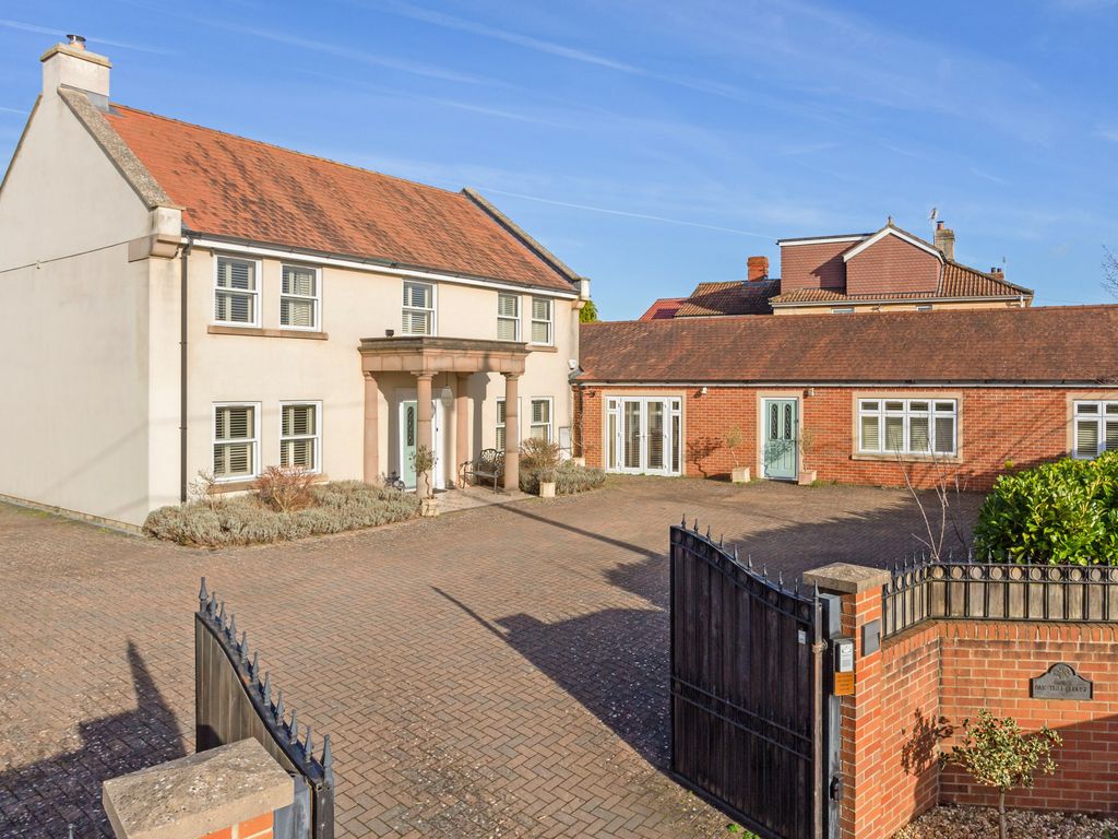 5 bed detached house for sale in Devizes Road, Hilperton BA14, £