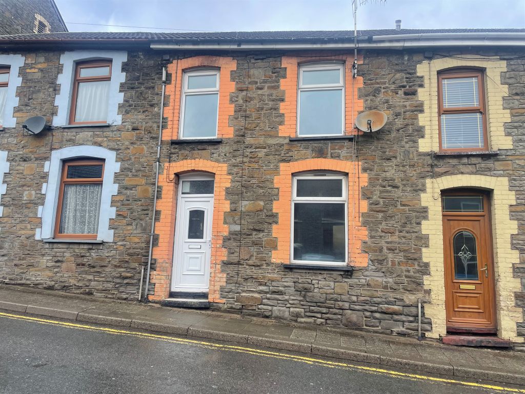 3 bed terraced house for sale in High Street, Porth CF39 Zoopla