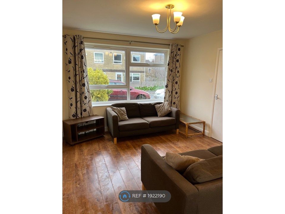 2 bed terraced house to rent in Ashley Close, Bristol BS7, £1,500 pcm