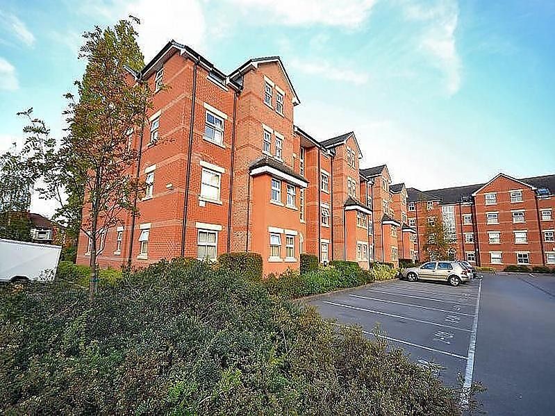 2 bed flat to rent in School Lane, Didsbury, Manchester M20, £1,150 pcm