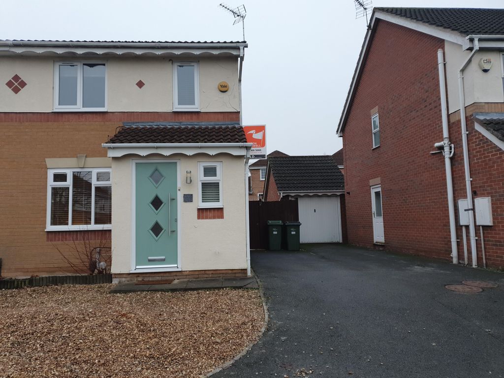3 bed semidetached house to rent in Haskell Close, Thorpe Astley
