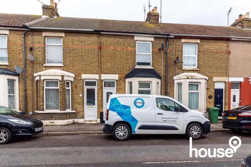 Property to rent in Granville Road, Sheerness ME12, £1,100 pcm Zoopla