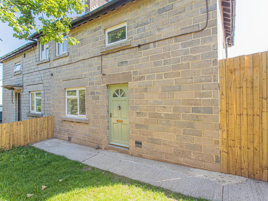 3 bed semidetached house for sale in Corsham Commercial Centre, Potley